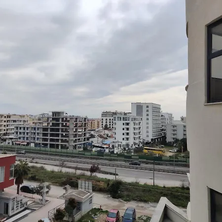 Apartment Aldi's Golem (Tirana)